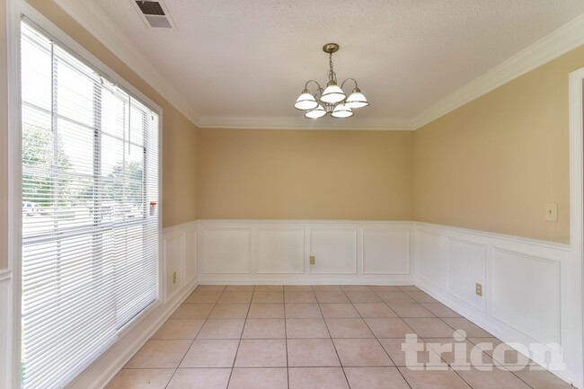 Building Photo - 2131 Boone Pl