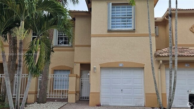 Building Photo - 714 NW 170th Ter
