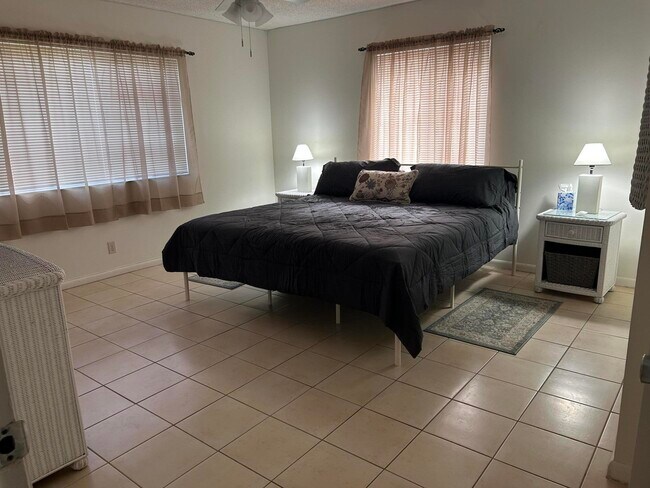 Foto del edificio - 14648 Bonaire Blvd