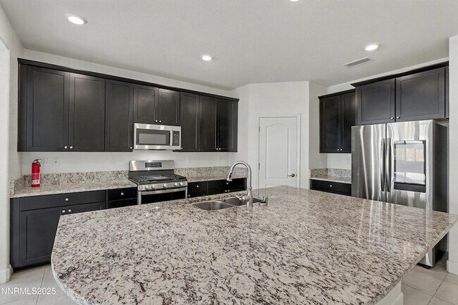 Foto del edificio - 7310 Overture Dr