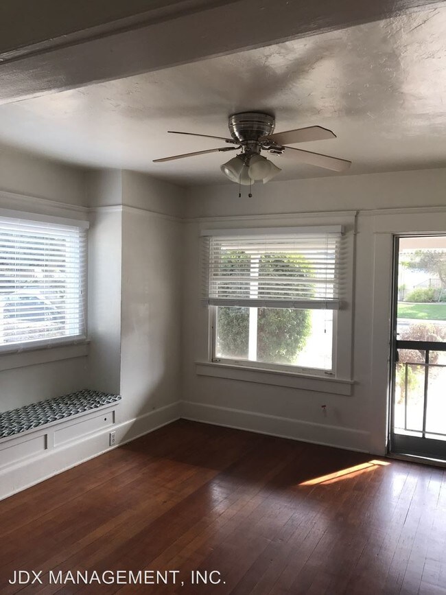 Foto del edificio - 2 br, 1 bath House - 2962 LAUREL ST