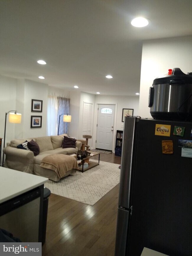 Foto del edificio - 2700 S 8th St