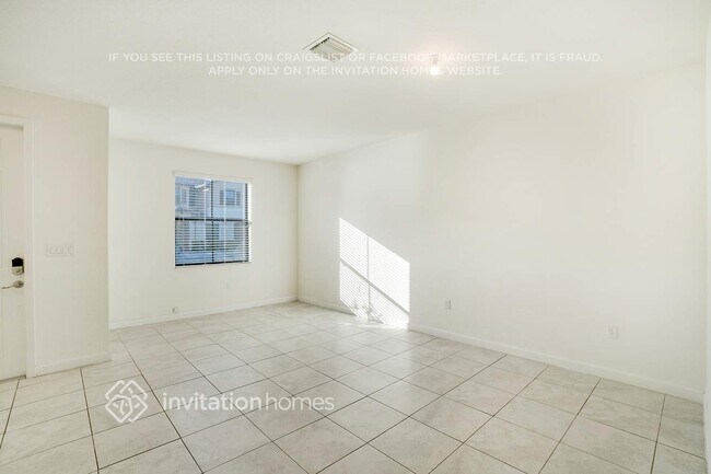 Foto del edificio - 10489 W 33rd Way