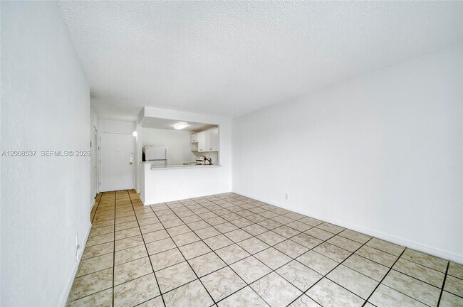 Building Photo - 801 NW 47th Ave