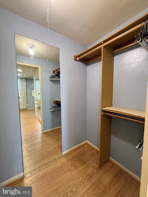 Foto del edificio - 4600 Duke St