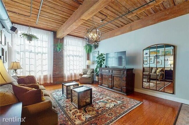Foto del edificio - 1 br, 1 bath - 18 Imperial Pl Unit 2B