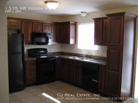 Building Photo - 1335 NW Hidden Ridge Ct