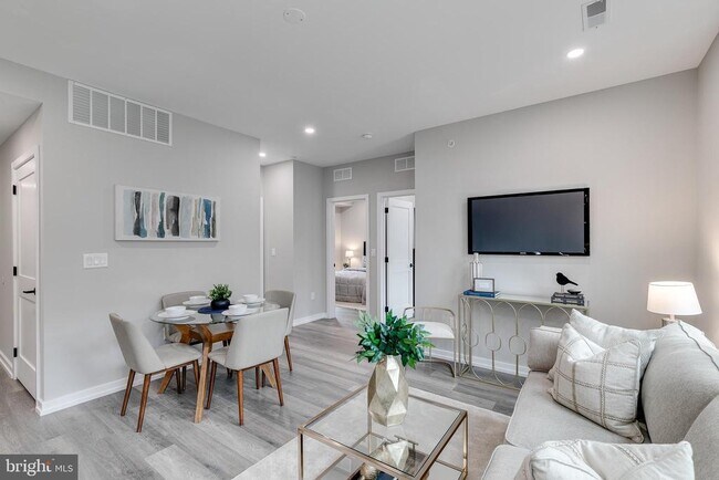 Foto del edificio - 752 S 16th St