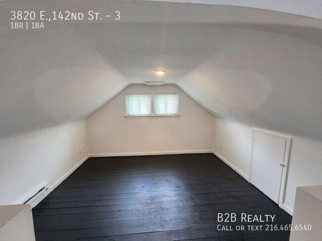 Building Photo - 3820 E 142nd St