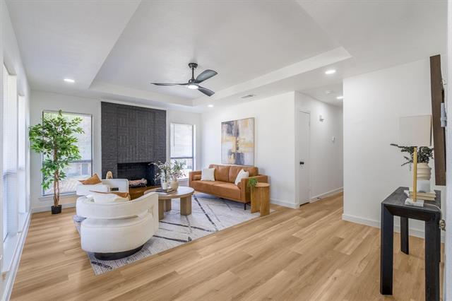 Foto del edificio - 306 Bardfield Ave