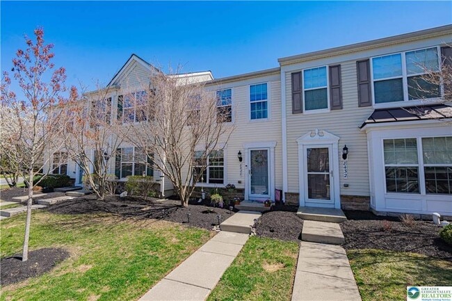 Foto del edificio - 8428 Cromwell Ct