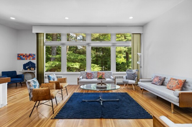 Foto del edificio - 11 Patterson Rd