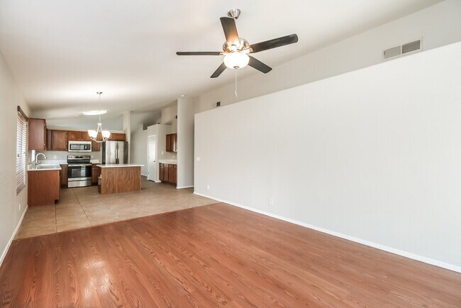 Foto del edificio - 2829 W Grenadine Rd