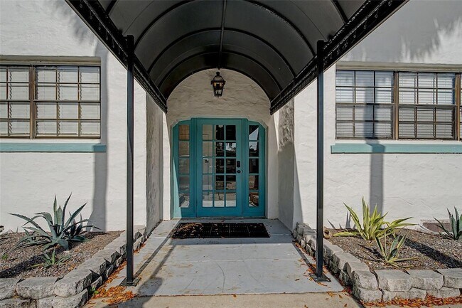 Foto del edificio - 517 Columbia Dr