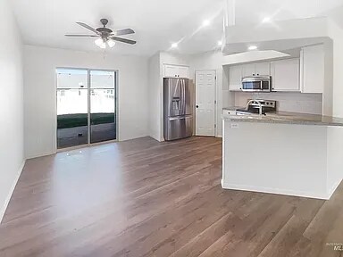 Foto del edificio - 11708 W Trinity Ave