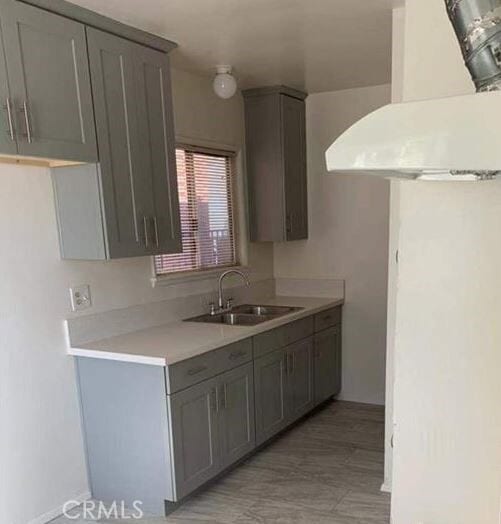 Building Photo - 253 E Villa St