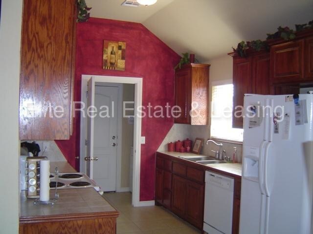 Primary Photo - 1009 NE 32nd St