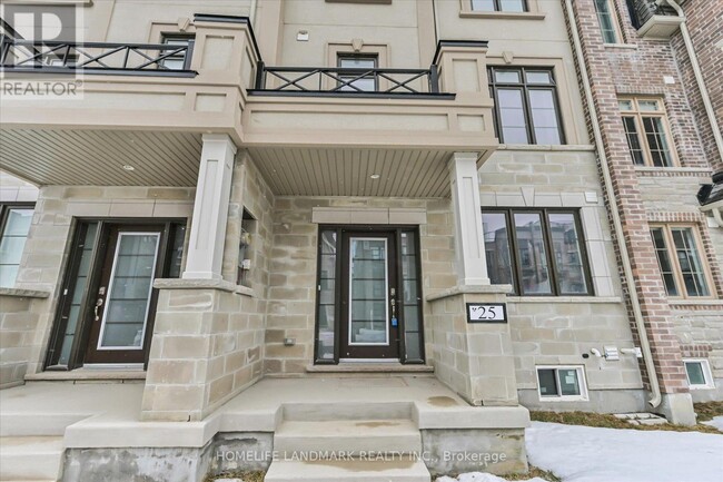 Building Photo - 25 William Shearn Cres