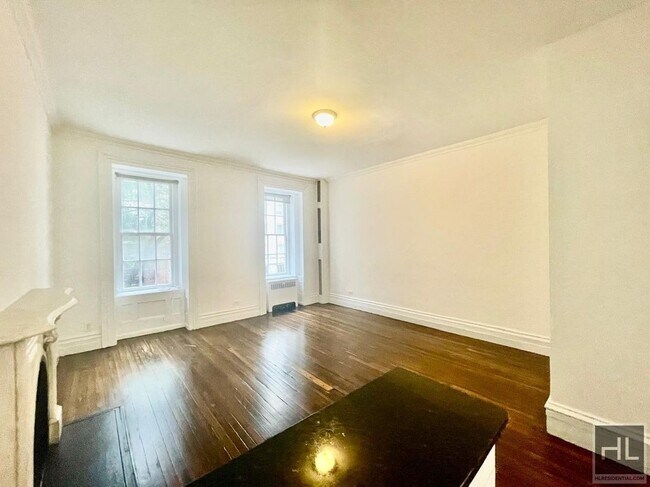 Foto del edificio - EAST 65 STREET