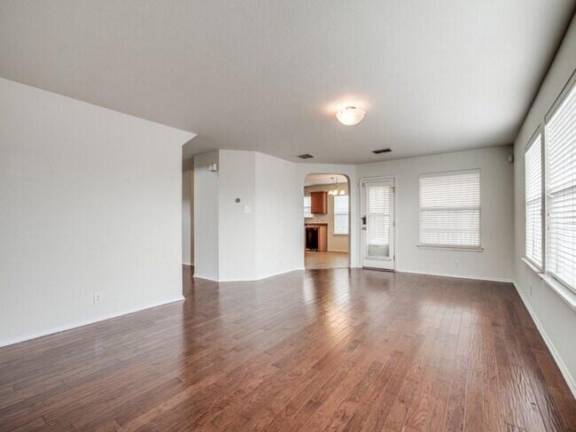 Foto del edificio - Converse, TX - House - $2,145.00 Available...
