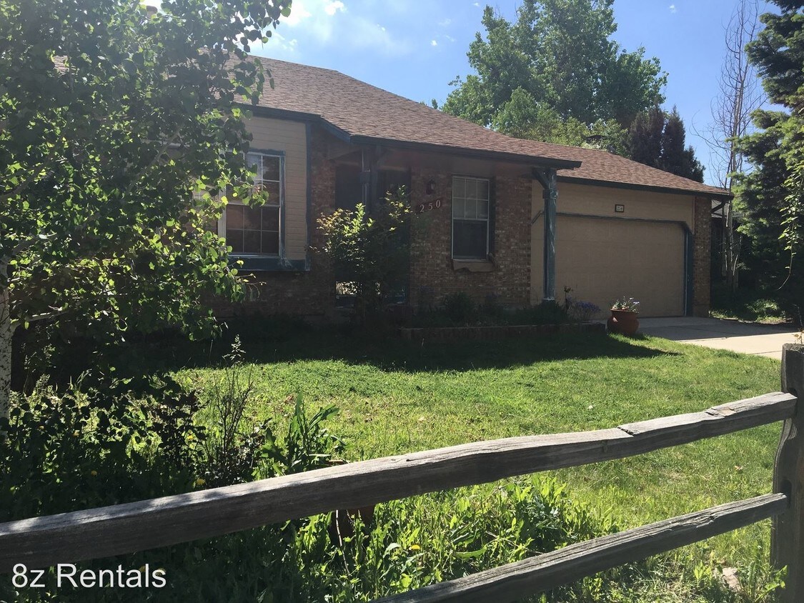Foto del edificio - 3 br, 3 bath House - 250 S Lincoln Avenue