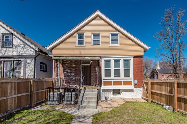 Building Photo - 3100 Potomac St