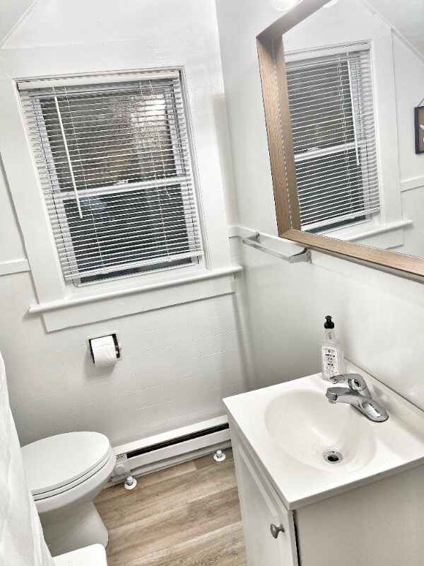 Foto del edificio - 239 E Bayview Blvd