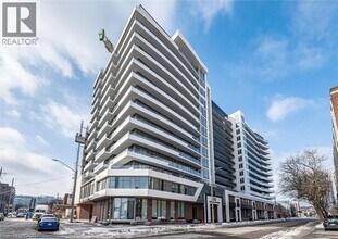 Building Photo - 212 King William St