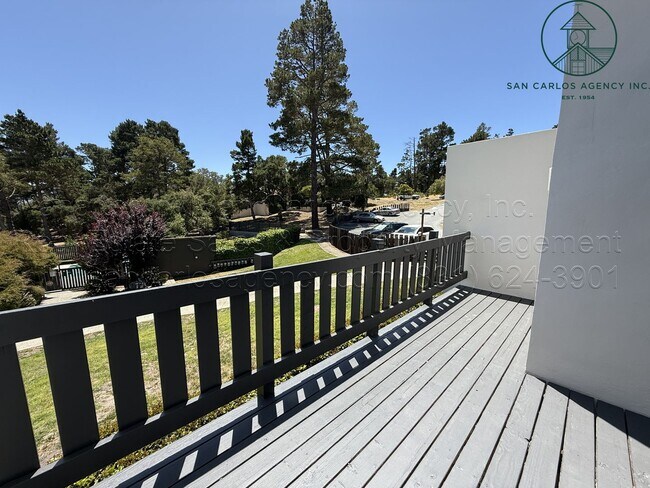 Foto del edificio - Two Bedroom High Meadow Condominium
