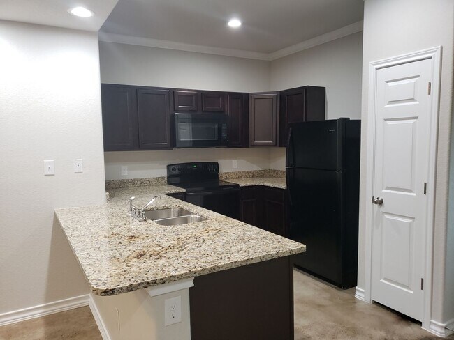 Foto del edificio - Town home for rent