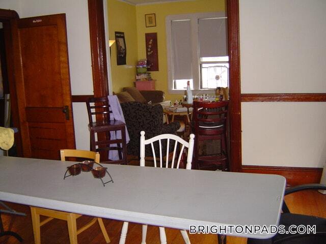 Foto del edificio - 46 Mapleton St