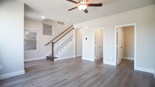 Building Photo - 2260 Palomino St