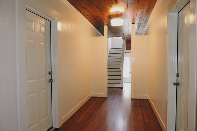 Building Photo - 2021 Kane St