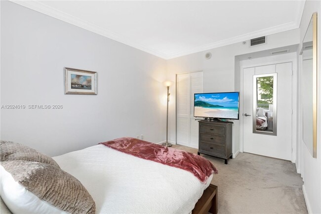 Building Photo - 335 S Biscayne Blvd