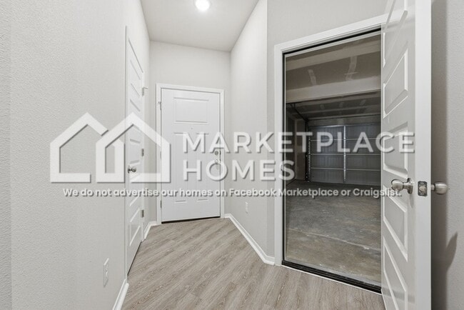 Foto del edificio - 8903 Preston Wood Dr