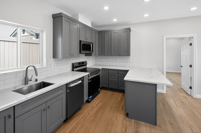 Building Photo - 11488 Bellatrix Ct
