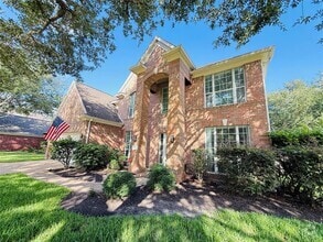 Building Photo - 2110 Winding Springs Dr