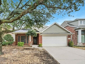 Building Photo - 3008 Crossridge Dr