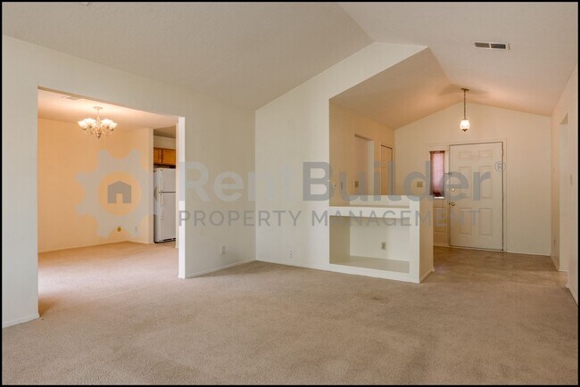 Foto del edificio - CALL US TODAY AT (505) 808-6467 TO SCHEDUL...