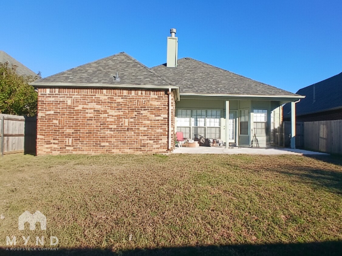 Foto del edificio - 4306 South Tamarack Ave W
