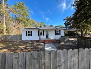 Building Photo - 60 Ash Branch Church Rd