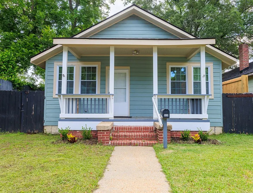 Primary Photo - 1808 Success St