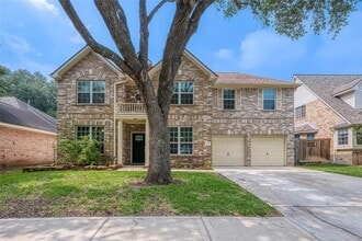 Building Photo - 1618 Savannah Dr