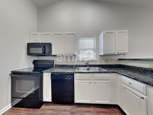 Foto del edificio - 1354 Millridge Dr