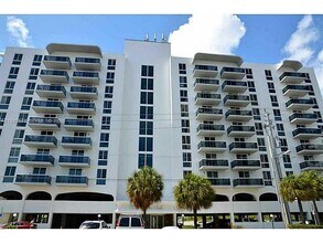 Building Photo - 7928 West Dr