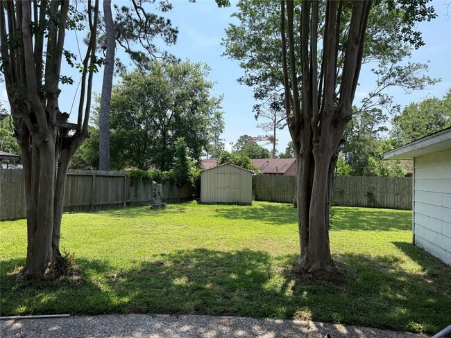 Building Photo - 3305 Tompkins Dr