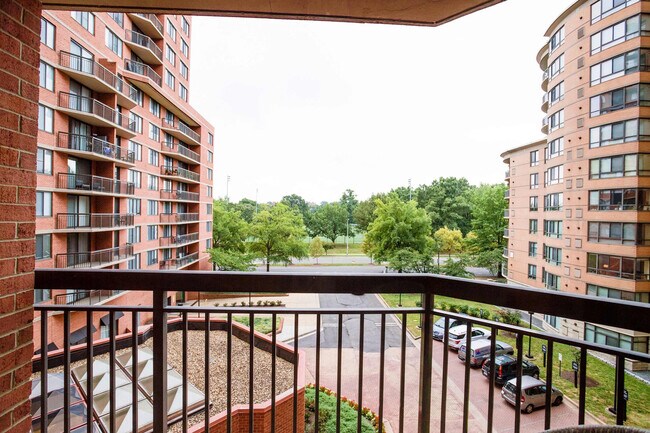 Foto del edificio - 801 15th St S