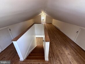 Building Photo - 6914 Edgemont Rd