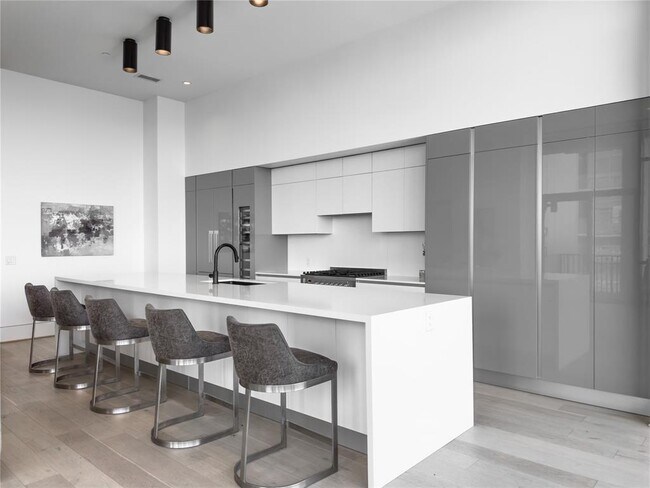 Foto del edificio - 2406 Tangley St
