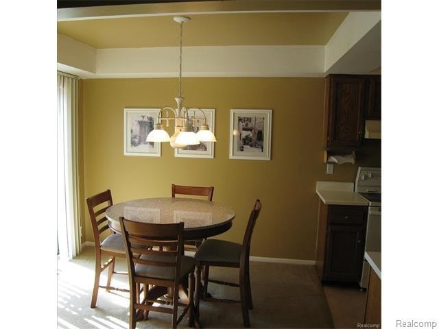 Foto del edificio - 318 Meadow Bridge Dr